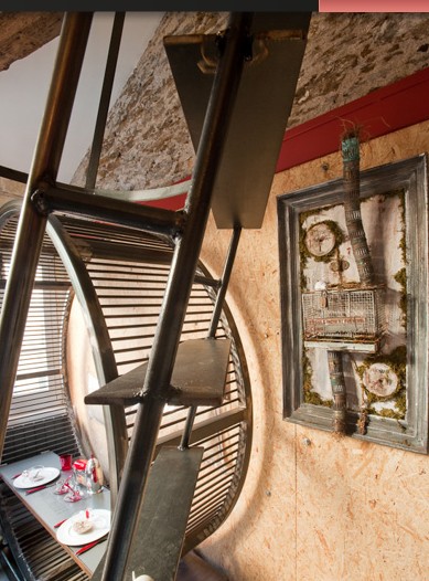 �������-�����