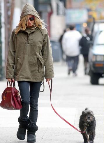 ����� ������ � � ������